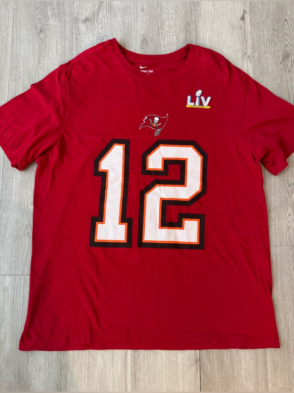Nike Tom Brady Tampa Bay Buccaneers Super Bowl T Shirt Mens L Short Sleeve Red